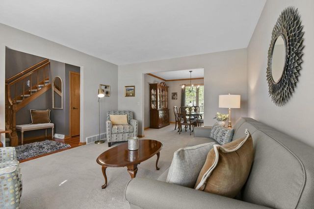 113 Coach House Drive, Madison, WI 53714