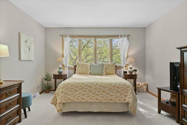 113 Coach House Drive, Madison, WI 53714