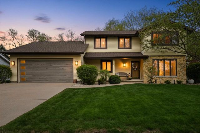 113 Coach House Drive, Madison, WI 53714