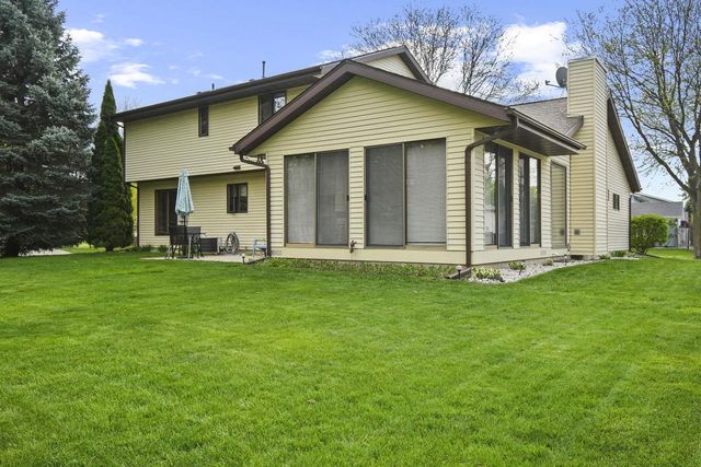113 Coach House Drive, Madison, WI 53714