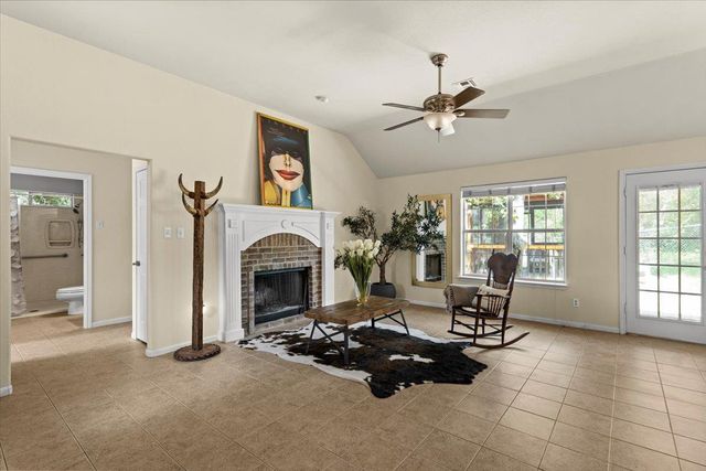415 Tahitian DR, Bastrop, TX 78602