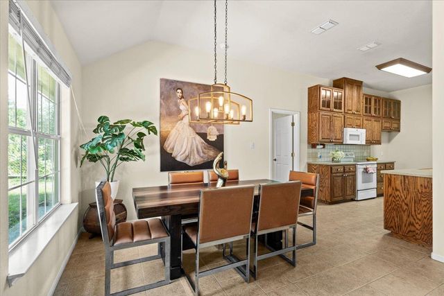 415 Tahitian DR, Bastrop, TX 78602