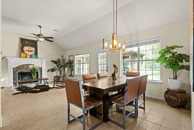 415 Tahitian DR, Bastrop, TX 78602