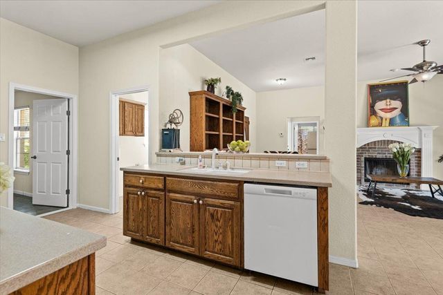415 Tahitian DR, Bastrop, TX 78602