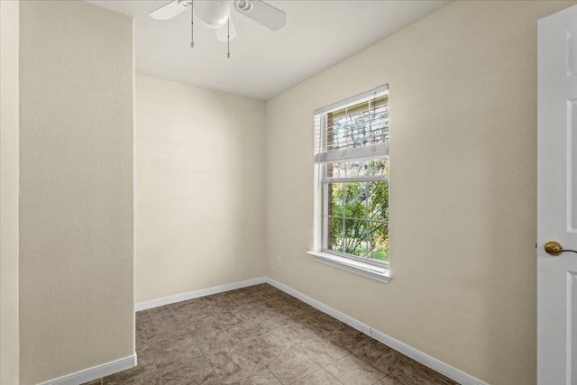 415 Tahitian DR, Bastrop, TX 78602