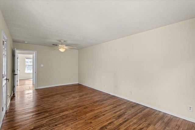 415 Tahitian DR, Bastrop, TX 78602
