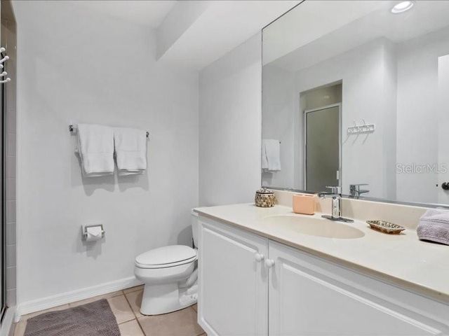 3706 54TH DRIVE W 103, Bradenton, FL 34210