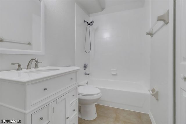 3340 33rd AVE NE, Naples, FL 34120