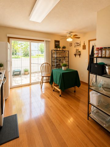 15827 Fleet Trail, Apple Valley, MN 55124