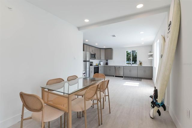 833 E 12TH AVENUE, New Smyrna Beach, FL 32169