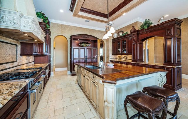 9209 SILVERTHORN ROAD, Largo, FL 33777