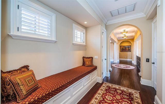 9209 SILVERTHORN ROAD, Largo, FL 33777