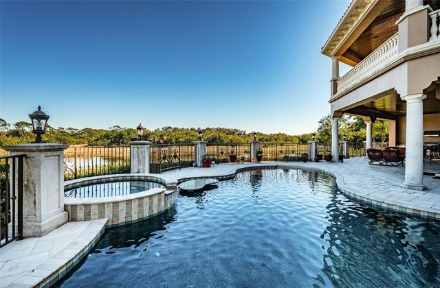 9209 SILVERTHORN ROAD, Largo, FL 33777