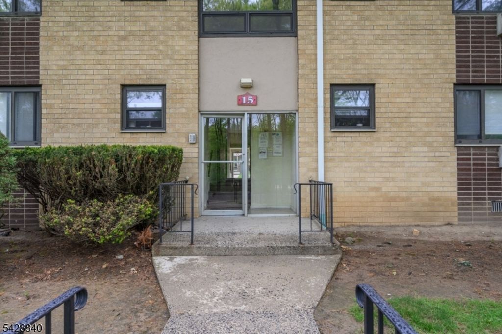 401 Us Highway 22, North Plainfield Boro, NJ 07060 — photo 2