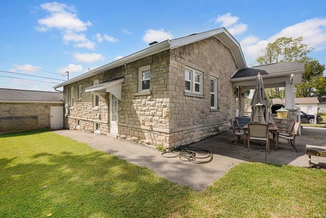 1208 T Street, Bedford, IN 47421