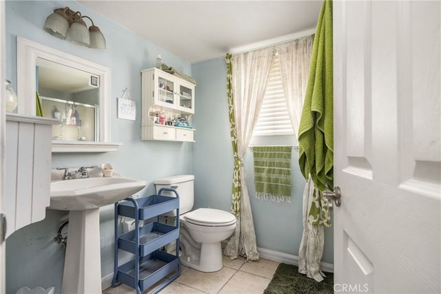 2042 W Beverly, Orange, CA 92868