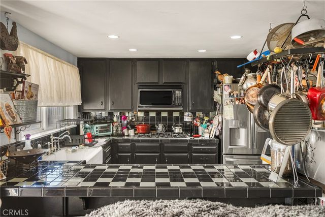 2042 W Beverly, Orange, CA 92868