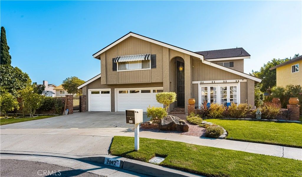 2042 W Beverly, Orange, CA 92868