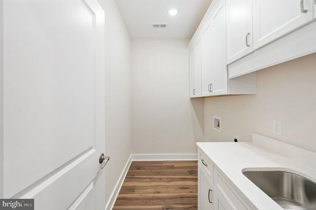 8558 HIGHCLERE LN, Spotsylvania, VA 22553