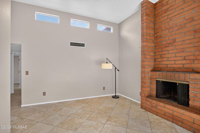 3856 N Pasatiempo Place, Tucson, AZ 85705