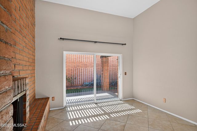 3856 N Pasatiempo Place, Tucson, AZ 85705