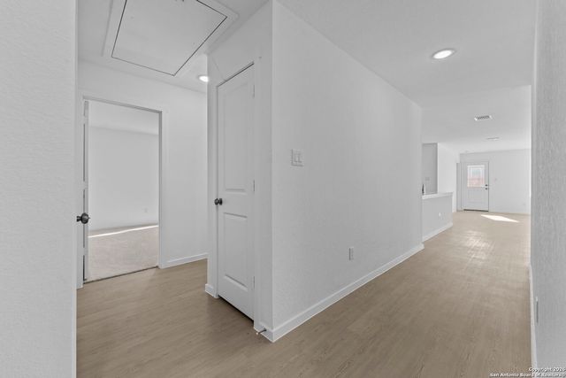 103 Ellendale Place, Fredericksburg, TX 78624