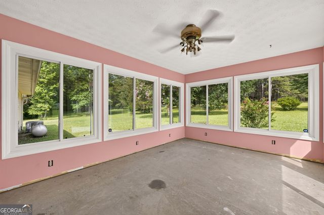 265 Aaron Young Road, Newnan, GA 30263