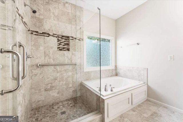 3765 Baxley Lane, Suwanee, GA 30024