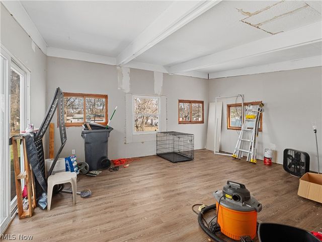 9248 Lynnhaven Road, Parma Heights, OH 44130