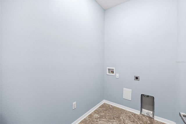 3851 PACENTE LOOP, Wesley Chapel, FL 33543