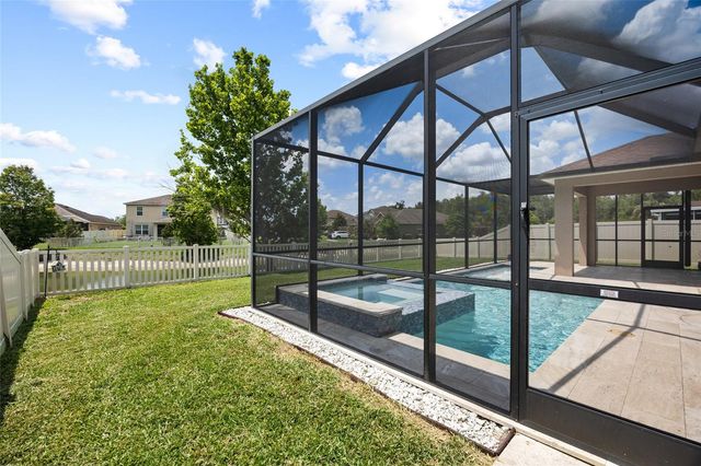 3851 PACENTE LOOP, Wesley Chapel, FL 33543