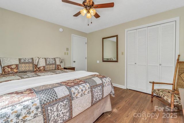 111 Hidden Pond Lane, Asheville, NC 28804