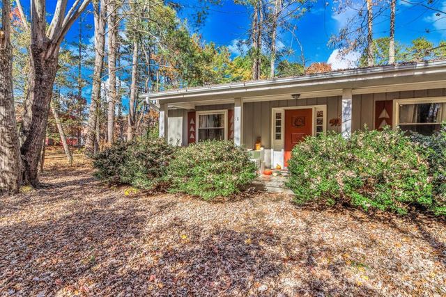 111 Hidden Pond Lane, Asheville, NC 28804