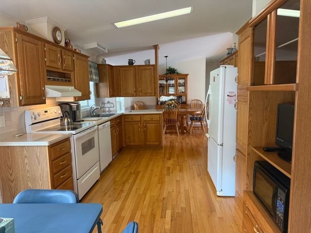 301 Blueberry Circle, Middleboro, MA 02346