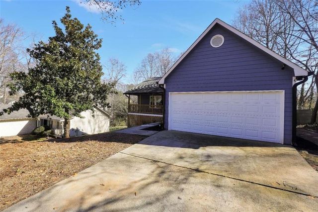 7074 Babbling Brook Drive, Jonesboro, GA 30236