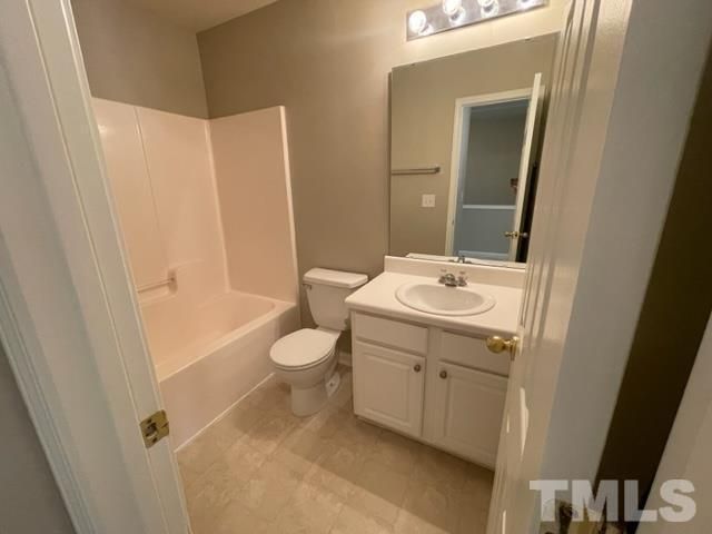 804 Walnut Woods Drive, Morrisville, NC 27560