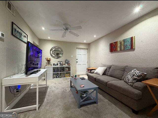 250 Little Street D102, Athens, GA 30605
