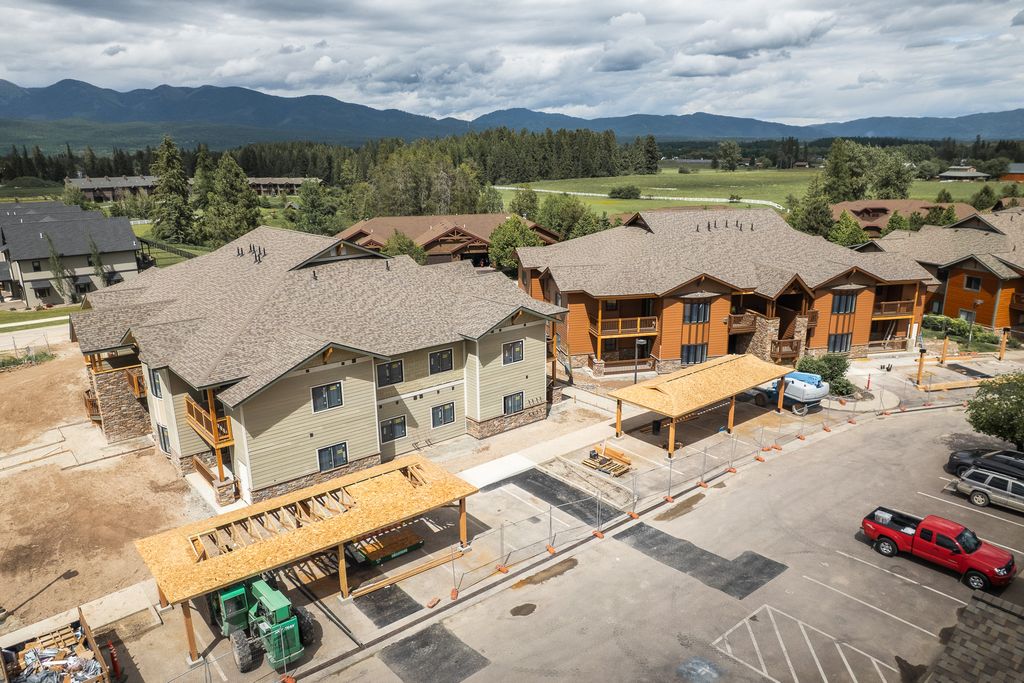 6221 & 6223 Shiloh Avenue, Whitefish, MT 59937 photo 2