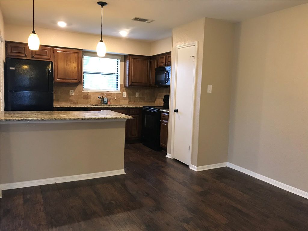 1101 Calico Lane 1420, Arlington, TX 76011