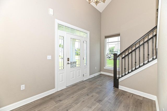 1515 E Maple View DRIVE, Oak Creek, WI 53154