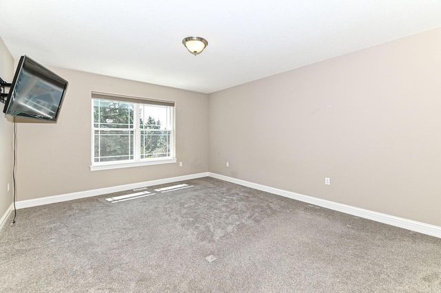 1515 E Maple View DRIVE, Oak Creek, WI 53154