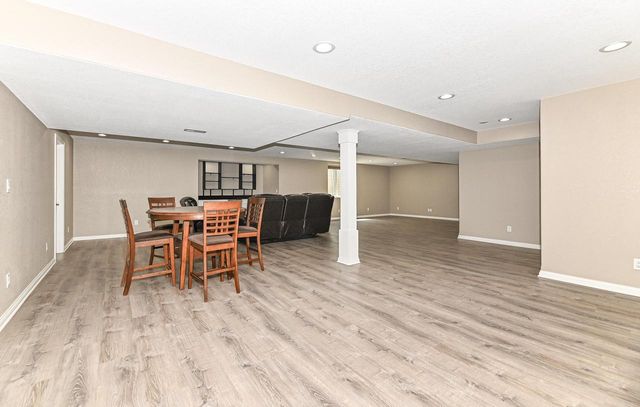 1515 E Maple View DRIVE, Oak Creek, WI 53154