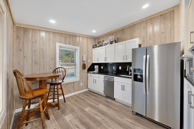 4214 Falls Drive, Dallas, TX 75211