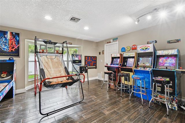 1948 BELLEAIR ROAD, Clearwater, FL 33764