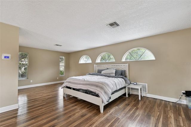 1948 BELLEAIR ROAD, Clearwater, FL 33764
