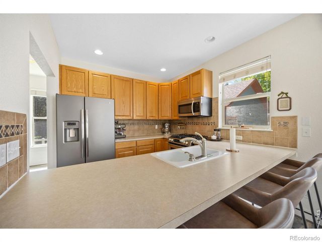 2069 Bear Creek Place, Loveland, CO 80538