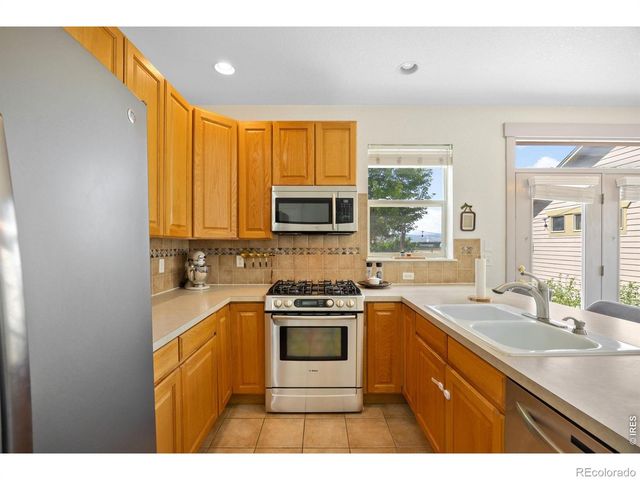 2069 Bear Creek Place, Loveland, CO 80538
