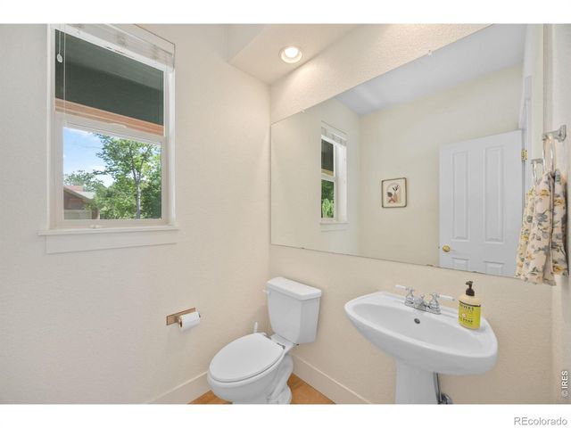 2069 Bear Creek Place, Loveland, CO 80538