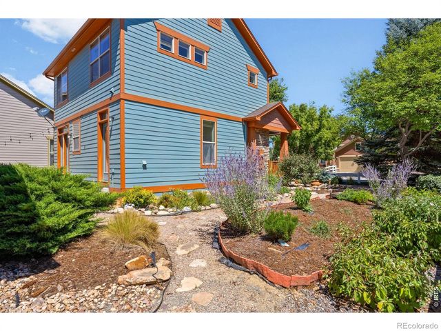 2069 Bear Creek Place, Loveland, CO 80538