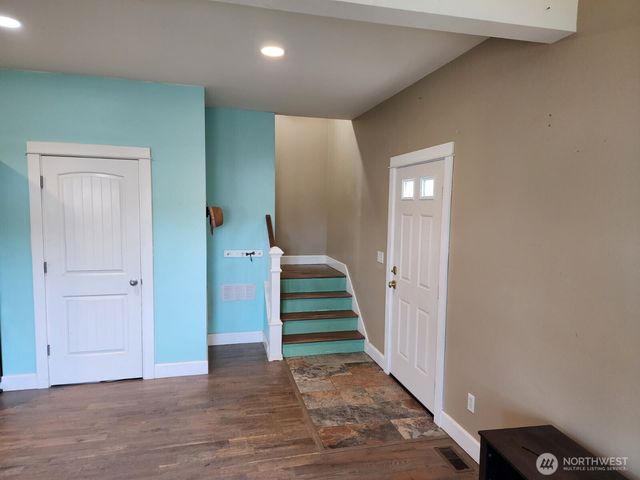 126 Sand Dune Avenue NW, Ocean Shores, WA 98569